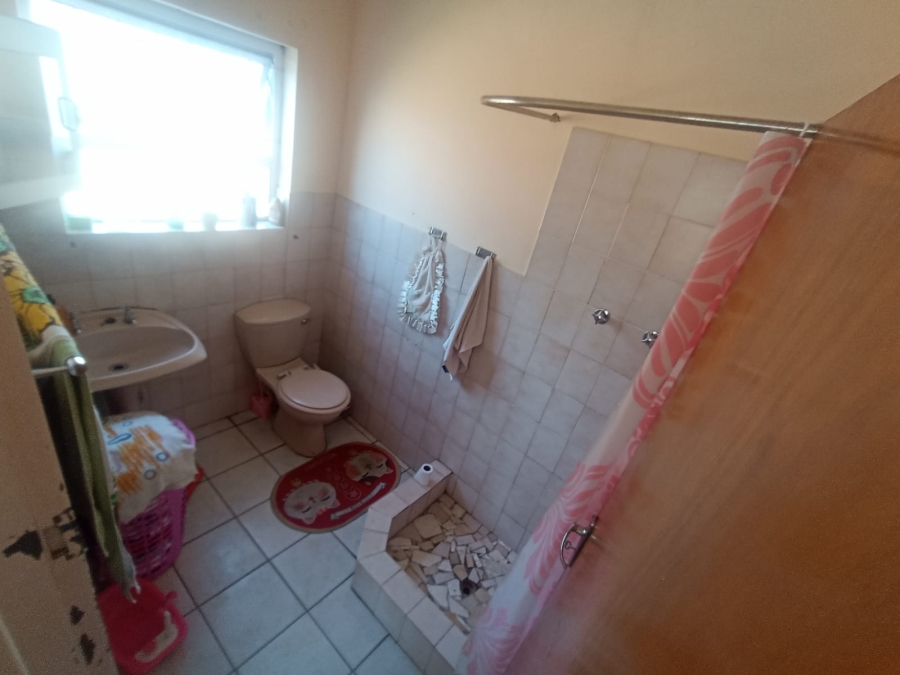 4 Bedroom Property for Sale in Heiderand Western Cape